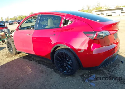 2020 Tesla Model Y Long Range Dual Motor All-Wheel Drive z USA, uszkodzony, nr VIN 5YJYGDEE4LF024043